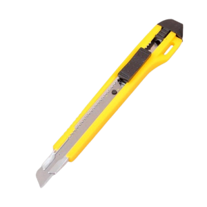 SKALPEL PLASTICNI S METALNOM VODILICOM 9 MM